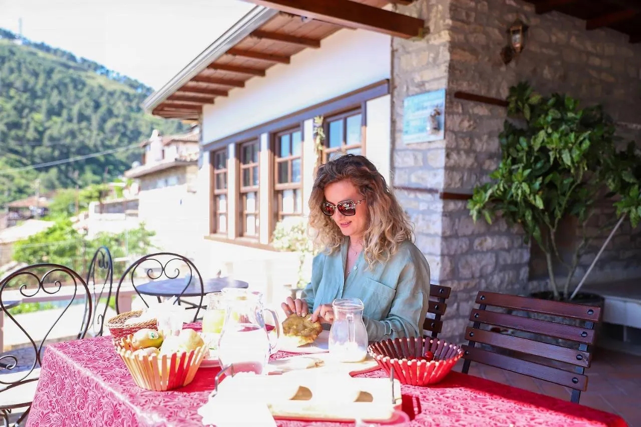 Hotel Borklad Berat