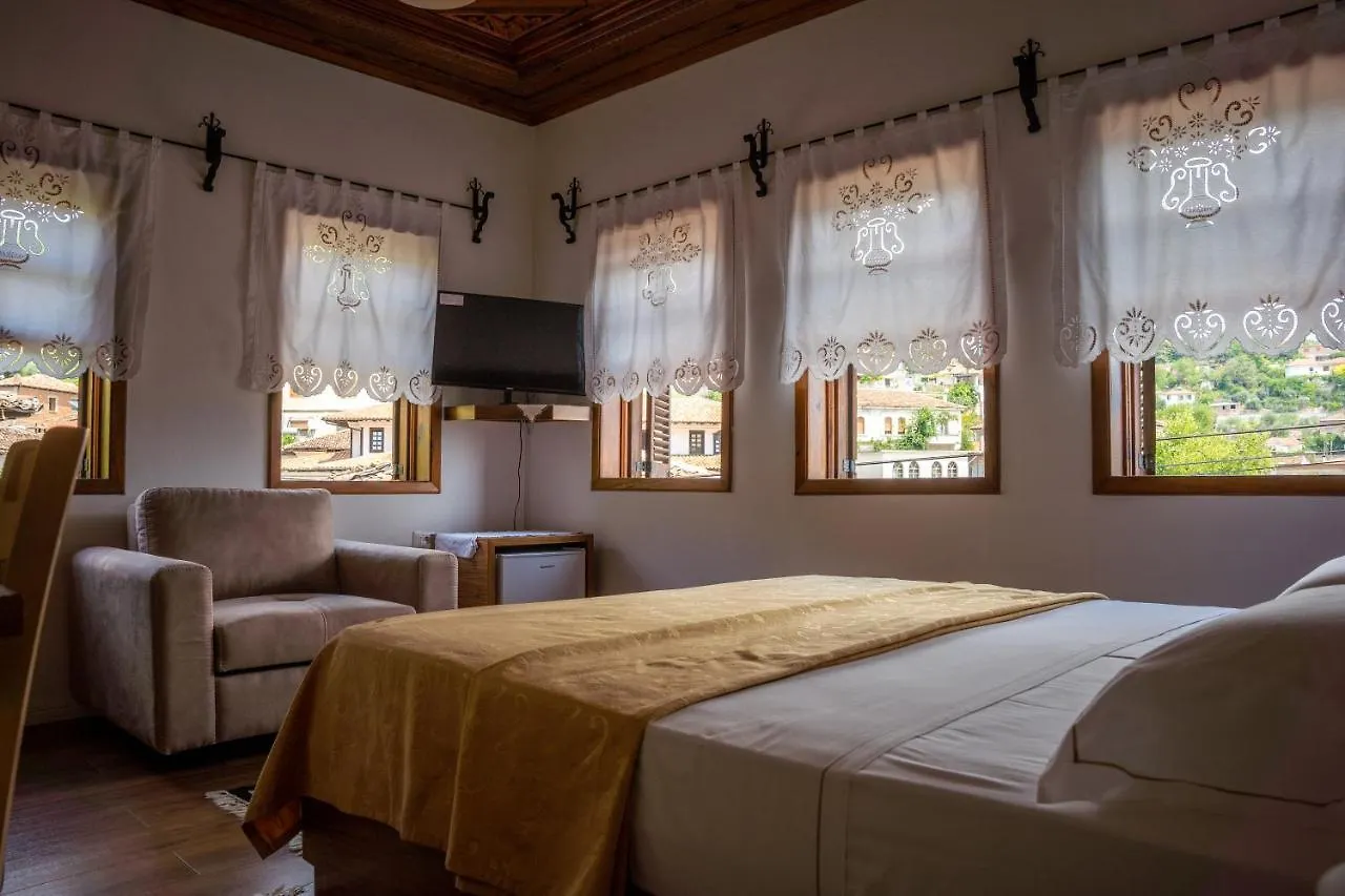 Hotel Borklad Berat