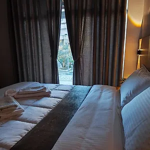 4* Bed & Breakfast Elvish Garden Boutique