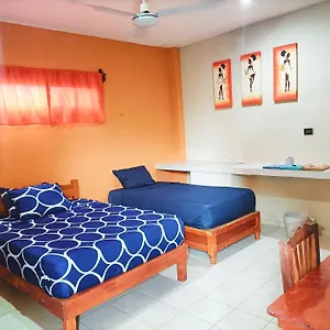  Hotel El Ultimo Maya Messico