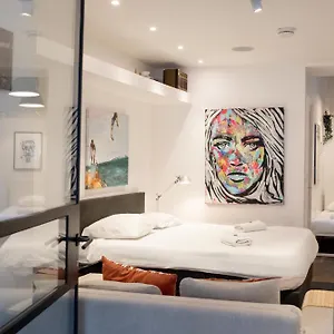 spui-apartment.amsterdamhotelsnl.com/