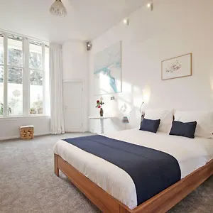 canal-house-brouwersgracht.amsterdamhotelsnl.com/